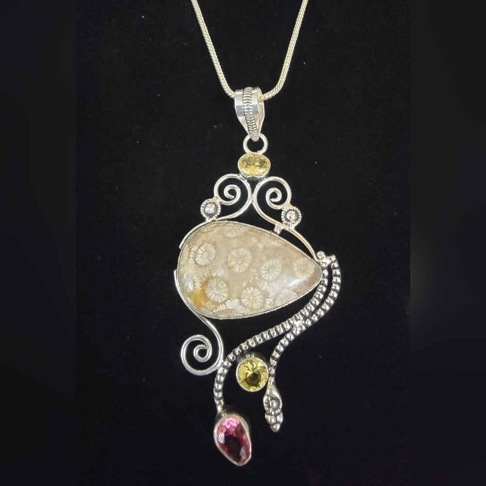 Handmade 925 Sterling Silver Fossil Coral Gemstone Pendant & Chain